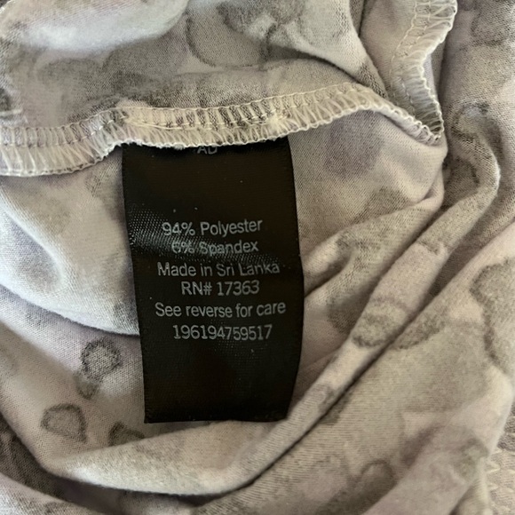 {Simply Vera Vera Wang} Pajama Top and Pants Matching Set in Purple - Small - Picture 15 of 15